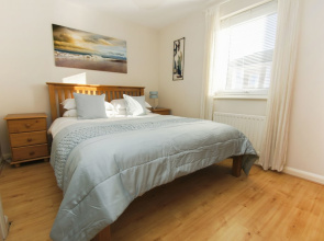 Brighton Marina Apartment