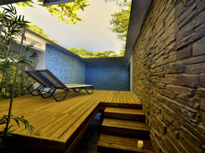 White City Beach - Adults Only