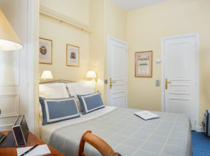 URBAN Al Khoory Hotel