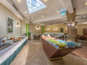 Holiday Inn Express and Suites Lisbon Principe Real by IHG