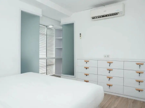 Relax 1BR Apartment at Menteng Square