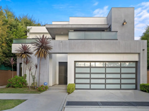Crescent Heights