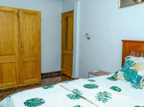 NAIVELI-PALM Appartement meublé sobre et chic