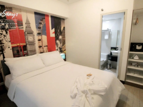 Max Stays Max Style at Parkside Villas