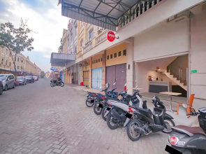 OYO 90306 Mmtc2 Guest House