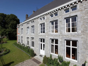 Group Villa With Pool & Sauna