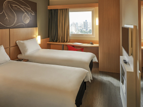Отель Ibis Paris Montmartre Sacré-Coeur
