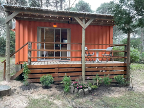 Helles, modernes Containerhaus