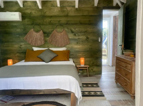 Villa Cazou, sea view, private pool, Wifi 100Mbps