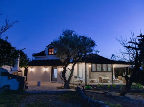 Vartan's Summer House