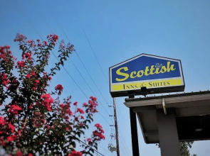 Scottish Inns & Suites Shenandoah Woodlands Mall