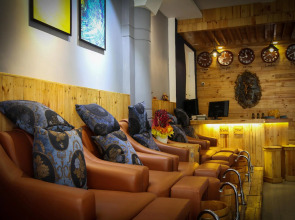 Violet Star Hotel & Spa