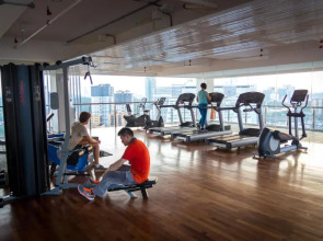 D'Majestic Place by Widebed