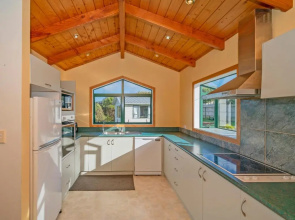 Sensational on Centennial - Whitianga Holiday Home