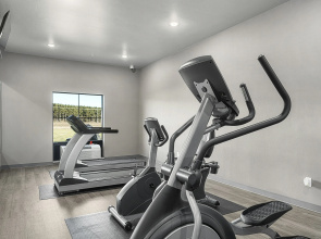 Riverstone Suites - Chippewa Falls