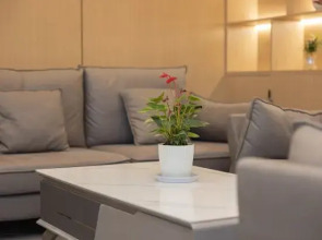 GELI Hotel (Jingjiang Qiche Keyunzhan)