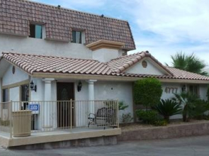 Emerald Suites at Cameron