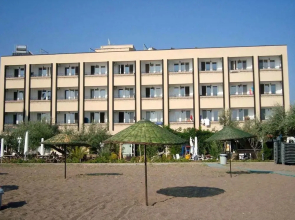 Dikili Sunset Club