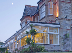 Luccombe Manor Country House Hotel