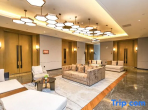 Xiangyang Guotou Jiayue Hotel