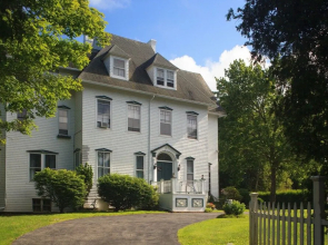 Admiral Sims House on Catherine St and Mill St