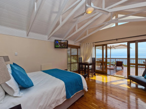 Aquamarine Guest House