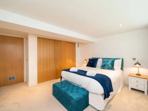 Whinny Brae - Quirky Conversion