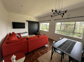 Spacious 2 bed Unit in Eastlea - 2228