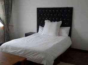 Bogadi B&B