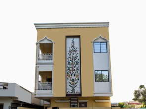 Hotel Emerald Park By OYO Rooms