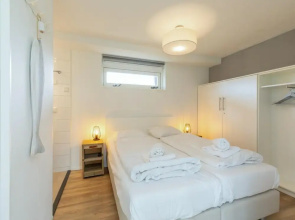 Enjoy Luxury and Comfort in Holiday Villa Kavel 10