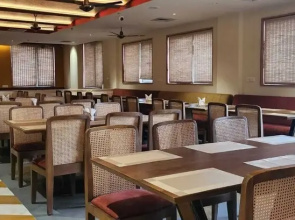 Raasvan Vrindavan  AM Hotel Kollection