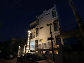 Hotel Vaishnoi Inn