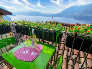 The Green Nest by Lake Como