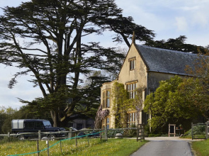 THE PIG at Combe - Devon