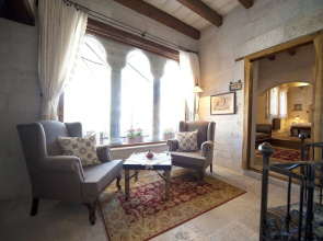 Terra Cave Hotel