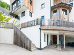 Beautiful Flat in Hart With Fitness Room