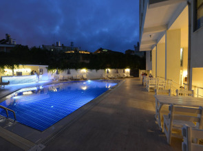 Kaftans City Hotel by RRH&R