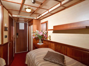 Florentina boat