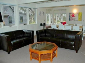 White Mountain Lodge