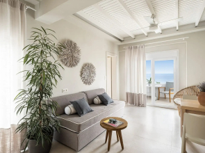 Anthos Apartments