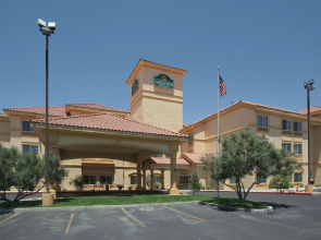La Quinta Inn & Suites by Wyndham Albuquerque Midtown