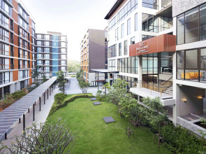 Balcony Courtyard Si Racha Hotel & Serviced Apartments