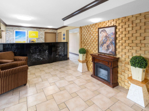 Days Inn by Wyndham Tupelo