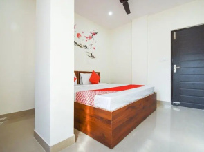 OYO 47710 Paradise In Hills