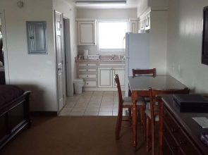 Shore Stay Suites