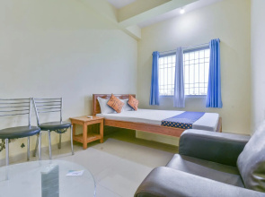 Tulsi Banquet And Guest House by OYO Rooms
