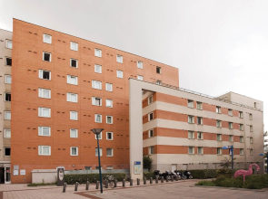 Séjours & Affaires Pantin Charles de Gaulle