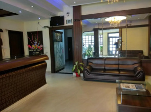 Hotel Raj Palace