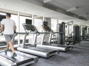 Sathorn Vista, Bangkok - Marriott Executive Apartments